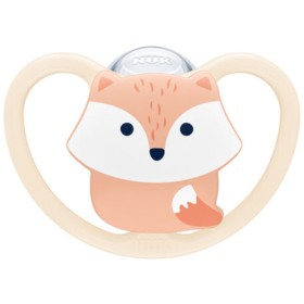 Nuk Space Ορθοδοντική Πιπίλα Σιλικόνης με Θήκη Αλεπού-Πορτοκαλί για 0-6 μηνών